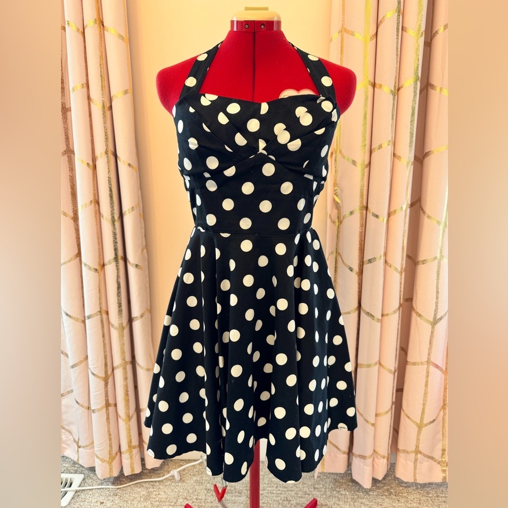 Poke a dot party dress, size medium. Retro style.